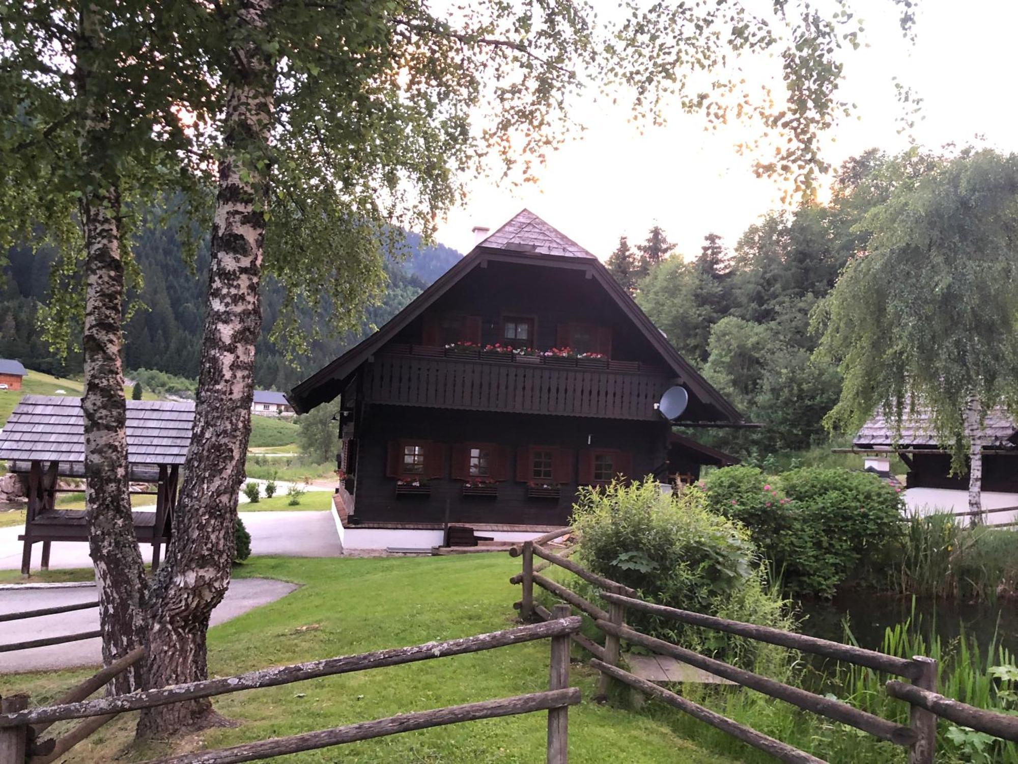 Ferienhaus Bettina Rassis Feriendorf Donnersbachwald Exterior photo